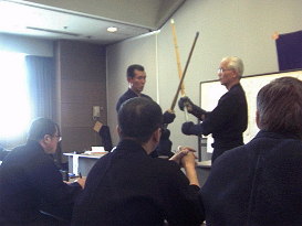 ���ꂷ����