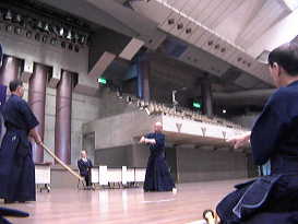 �`�V�{�ځ@�������@�r�Ɠ�����