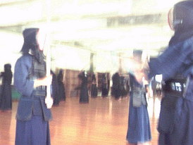 ���E�ʂ��Q�l�g�őł�