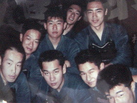 �����g���X��ȂǂȂ��܁@