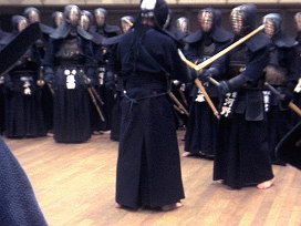 �΂��荇��